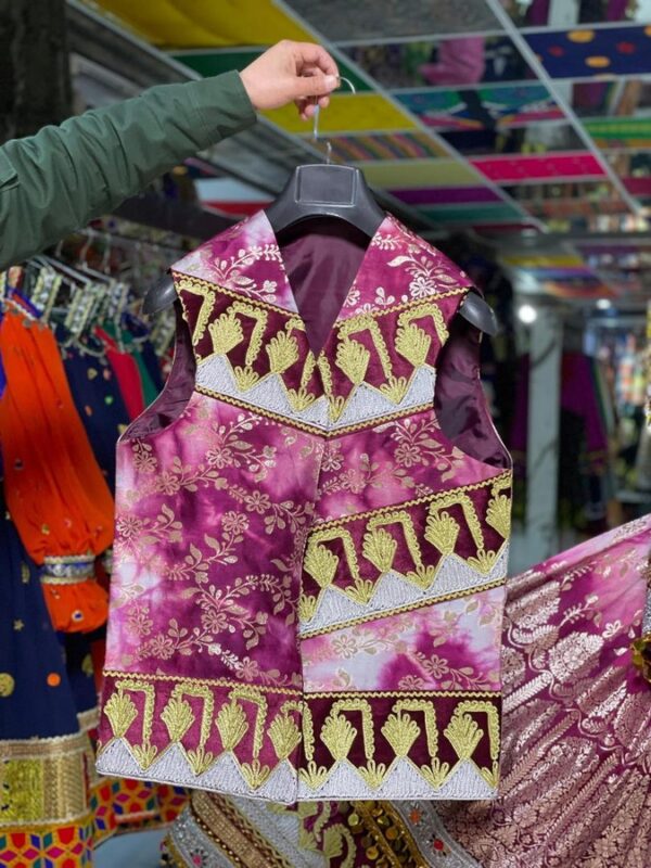 Modern & Stylish Gand Afghan For Special Occasions - Image 5