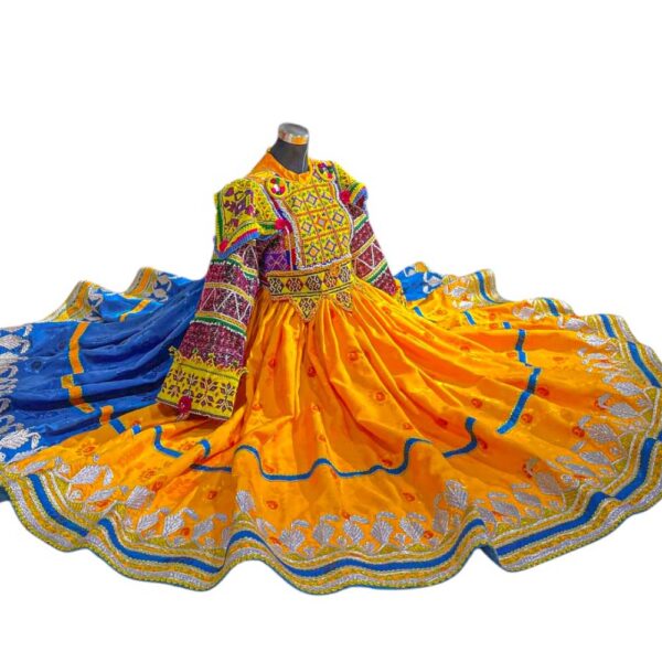 Beautiful Yellow and BLue color Gand Afghan - Image 4